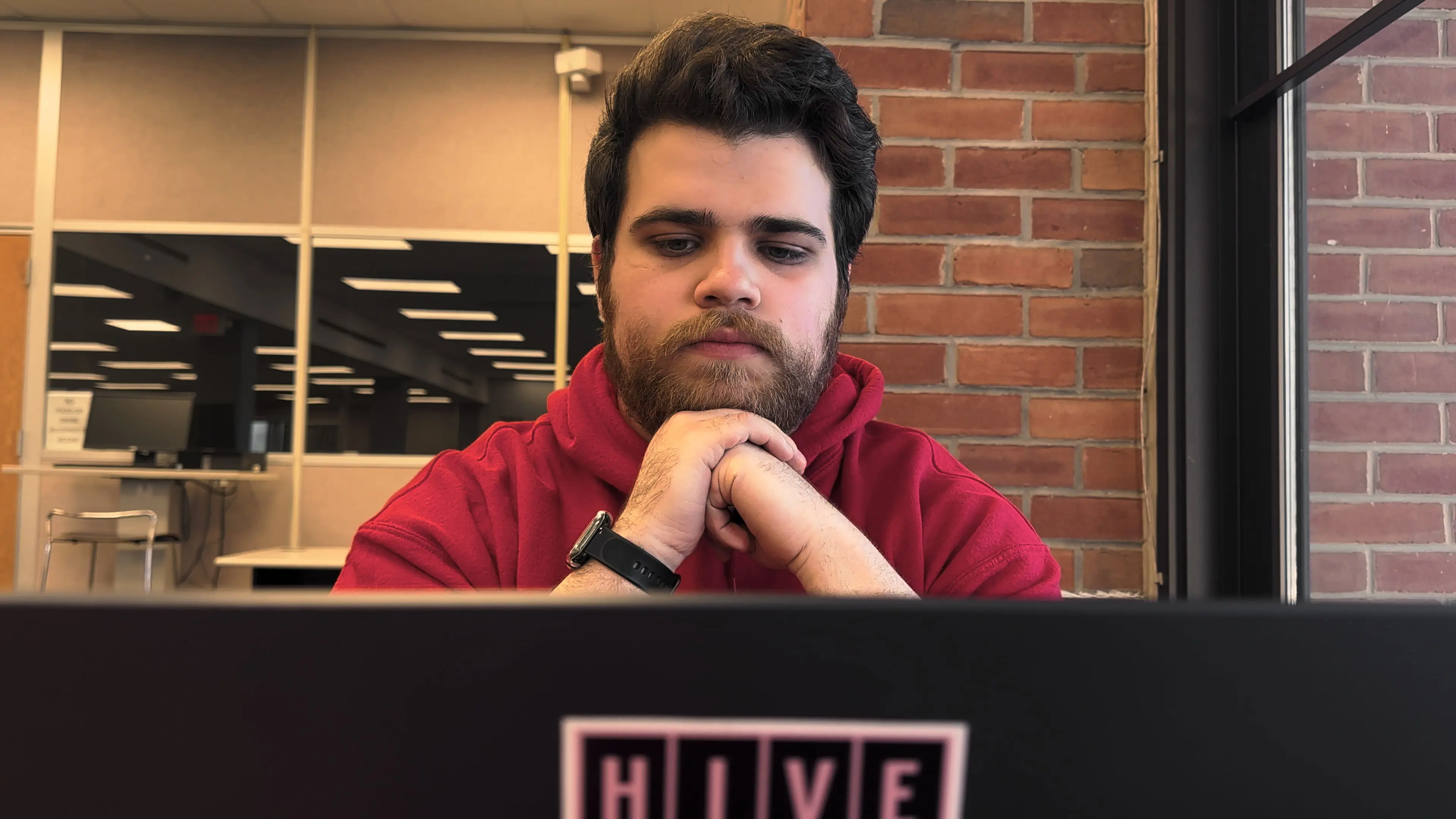 Last Minute backdrop