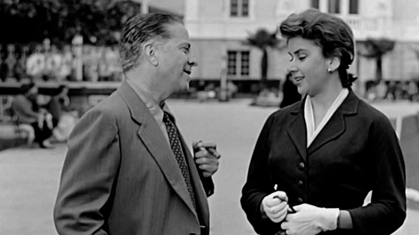 Con la vida hicieron fuego backdrop