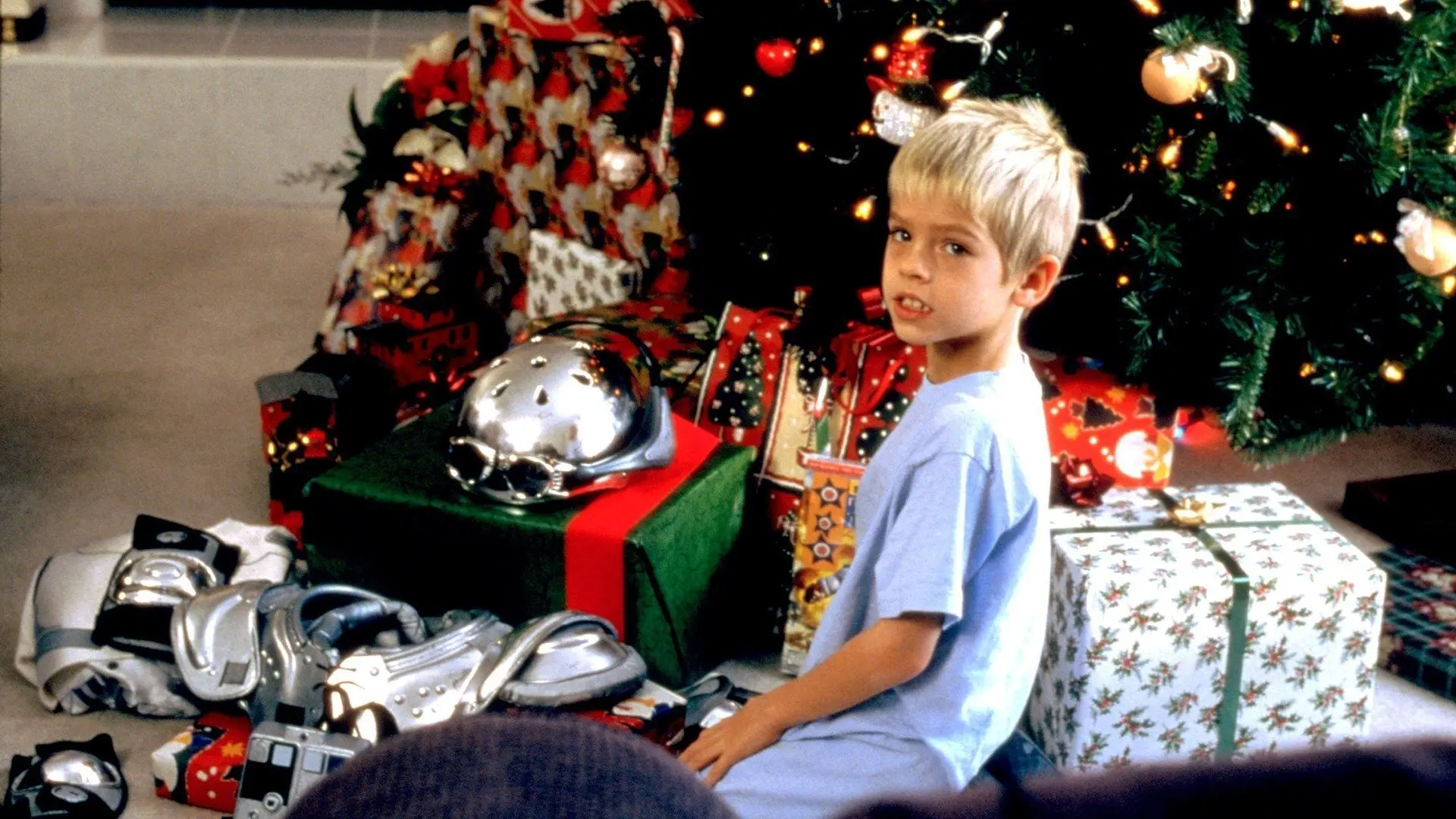 I Saw Mommy Kissing Santa Claus backdrop