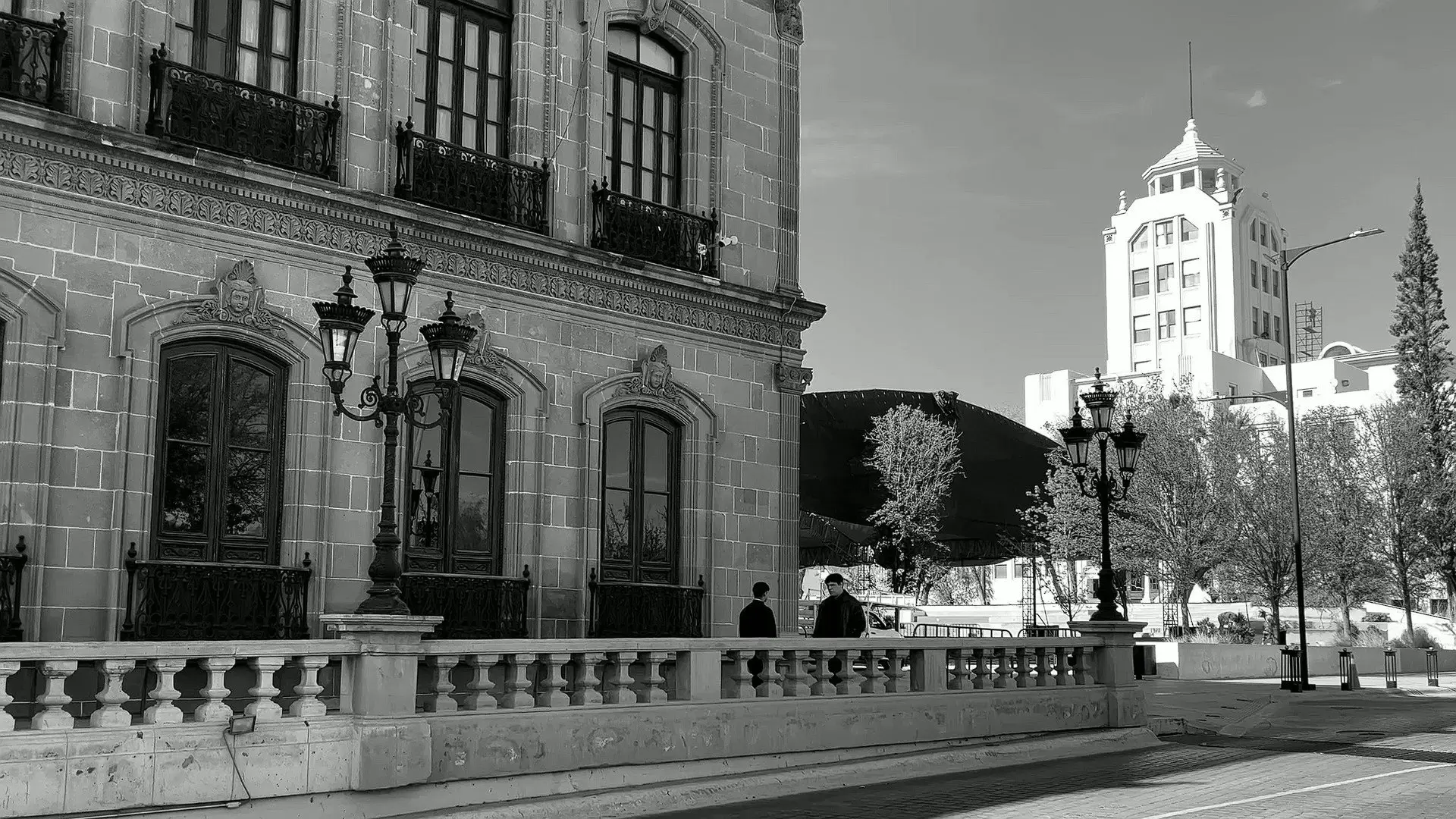 La Corona de Espinas backdrop