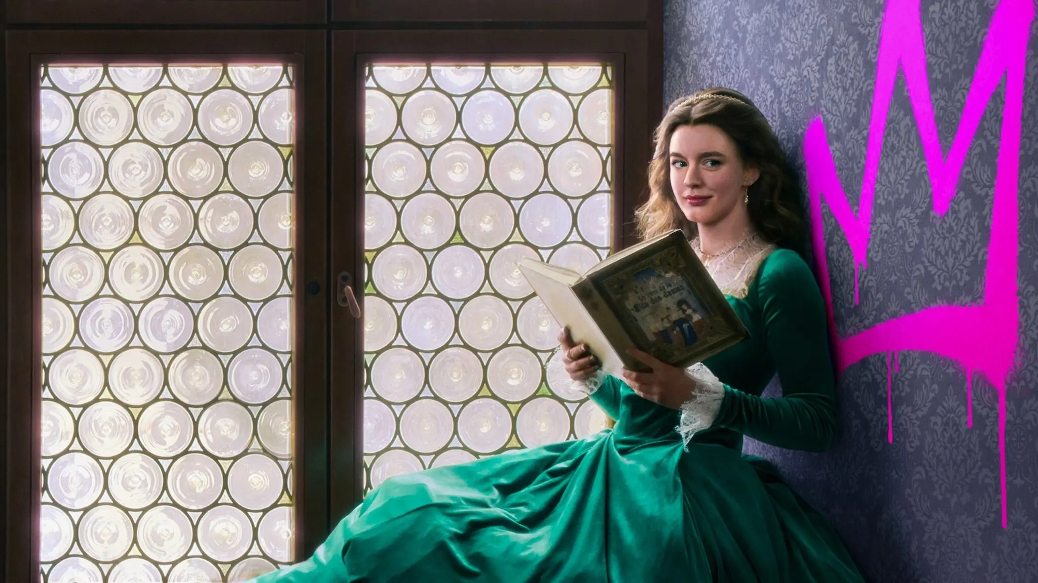 Blood, Sex & Royalty backdrop