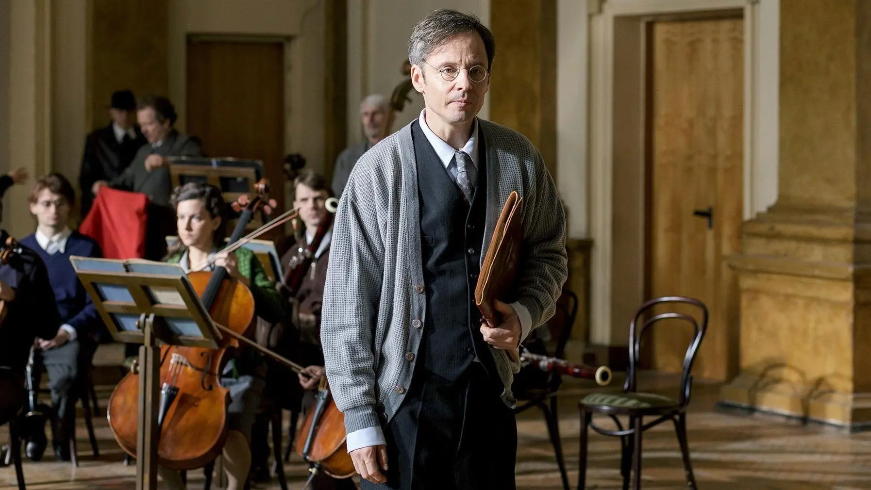 Leningrad Symphony backdrop