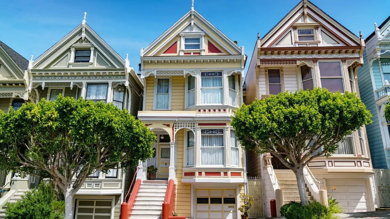 The House from... backdrop