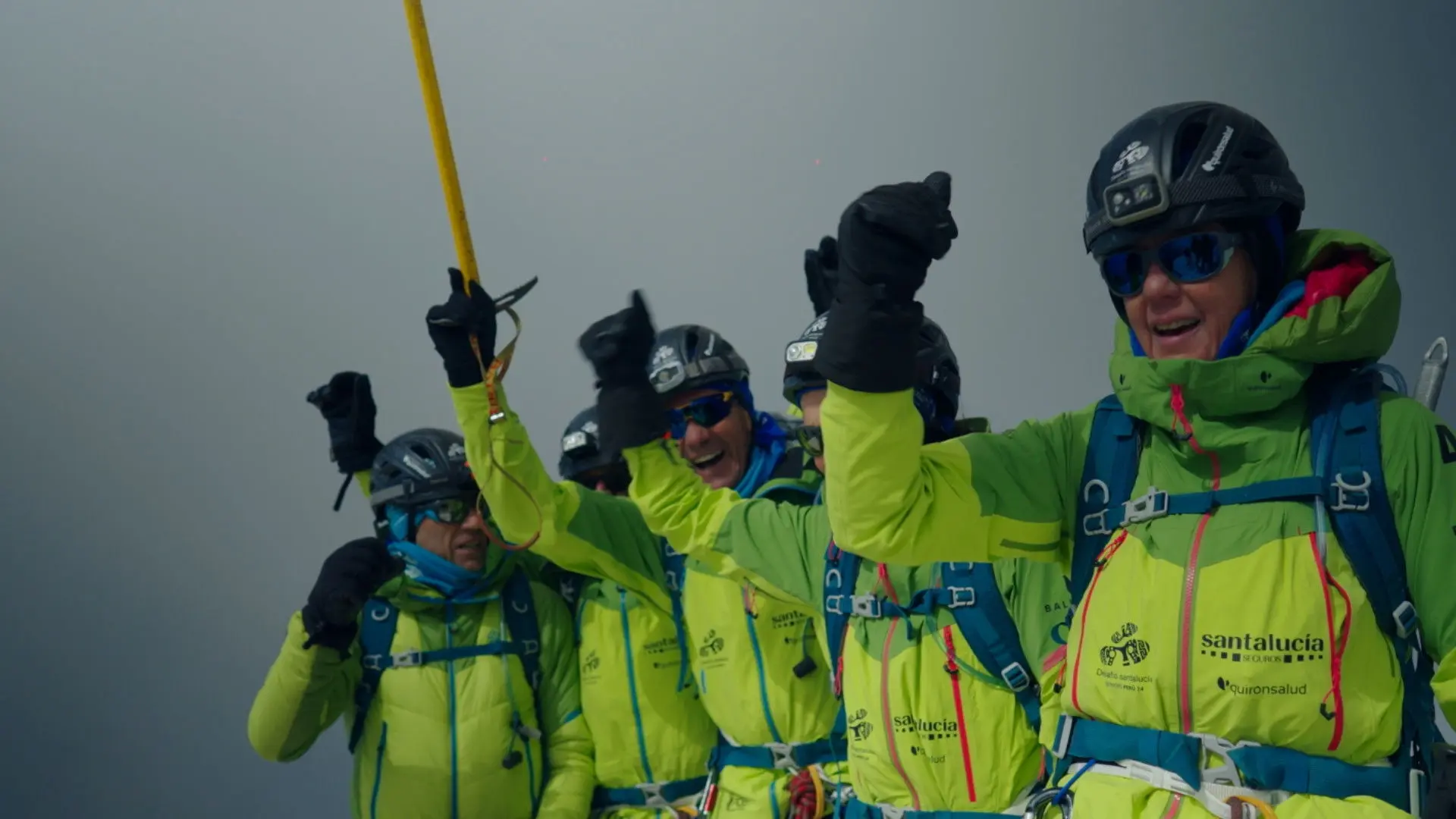 La Huella y el Tiempo backdrop
