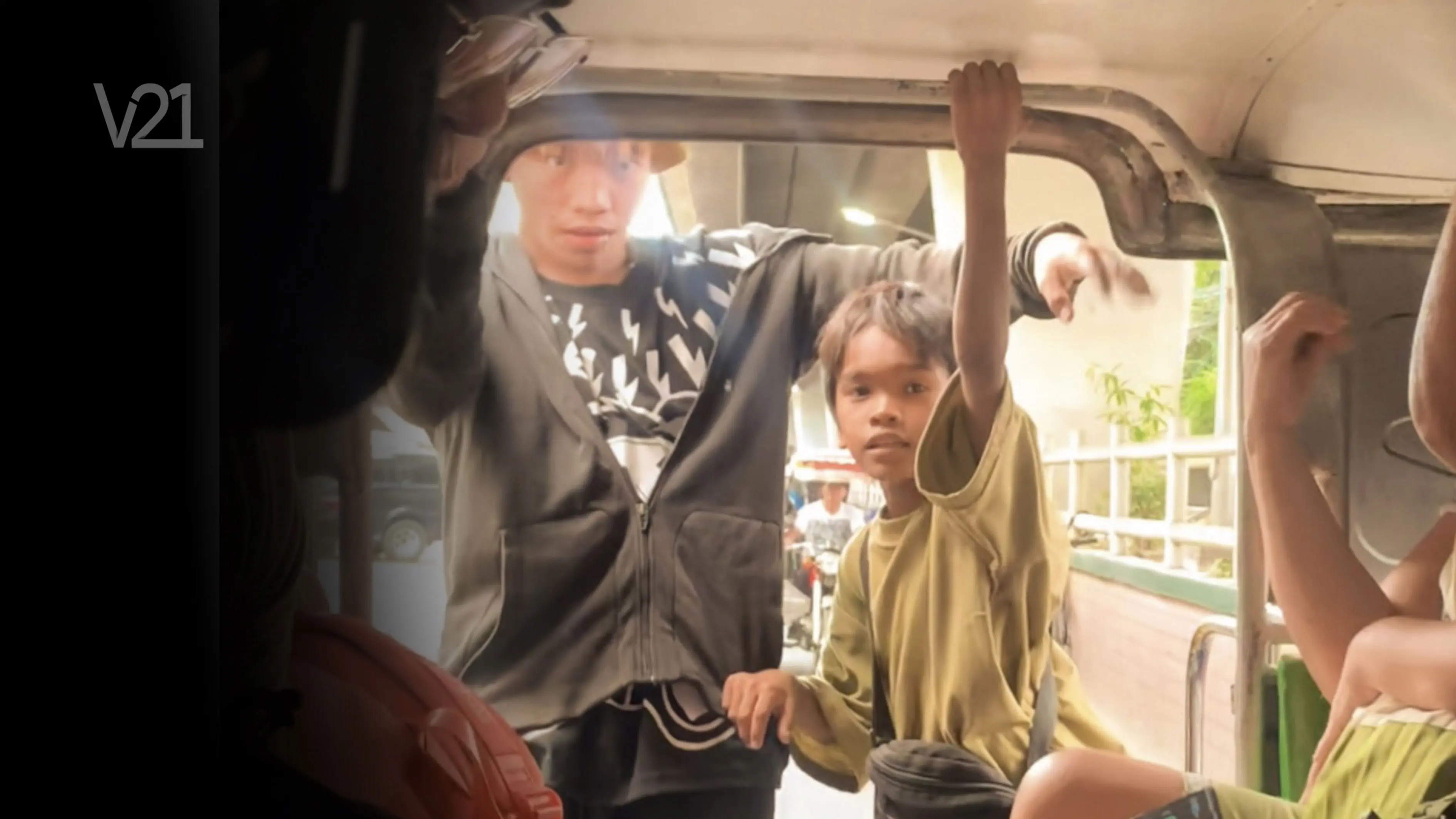 Angpao, diskarteng Badjao backdrop