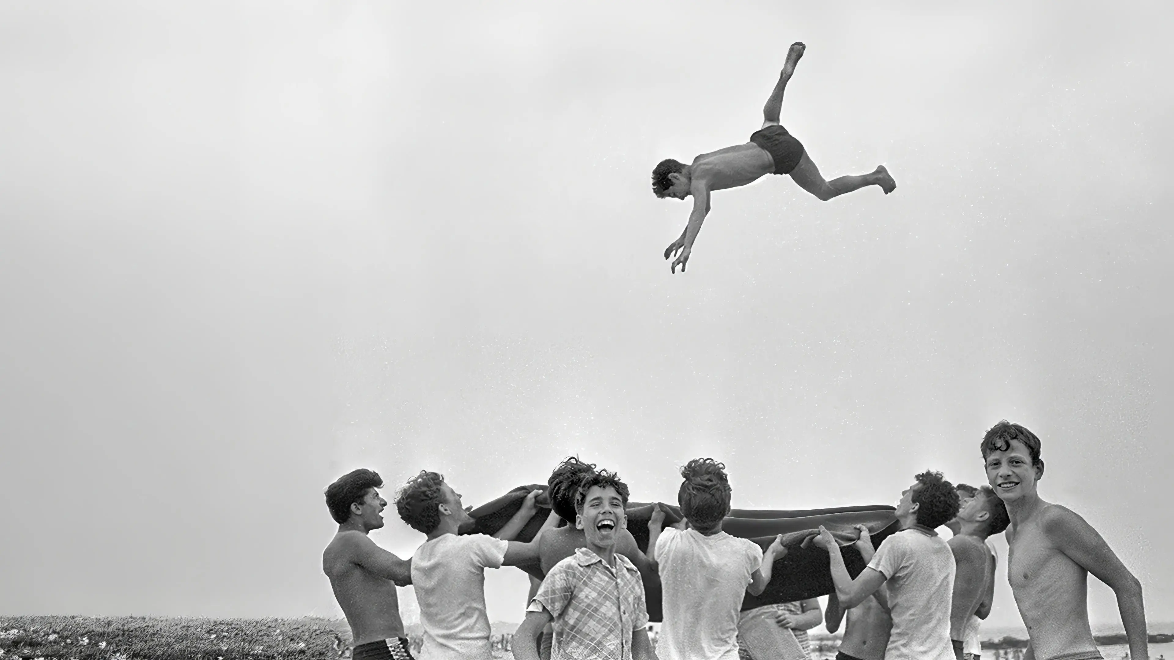 Last Stop Coney Island: The Life and Photography of Harold Feinstein backdrop