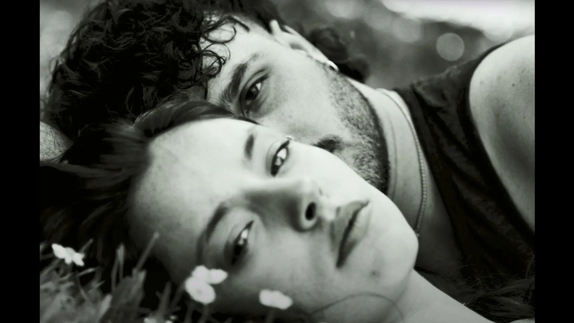 Almas en Fuga backdrop