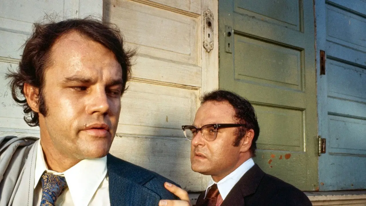 Mongo's Back in Town backdrop