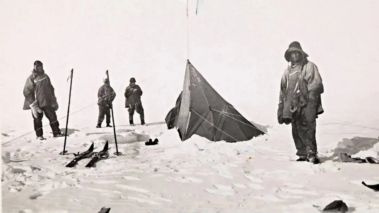 Roald Amundsen's South Pole Expedition backdrop