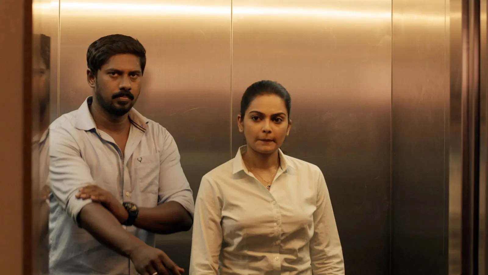 V1 Murder Case backdrop