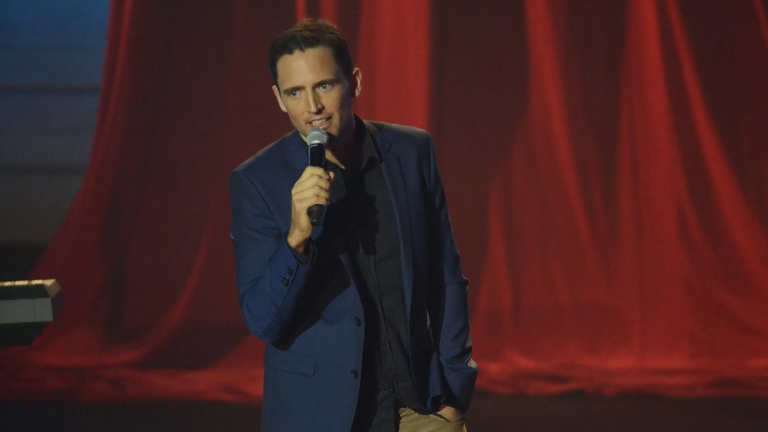 Owen Benjamin: Huge Pianist backdrop
