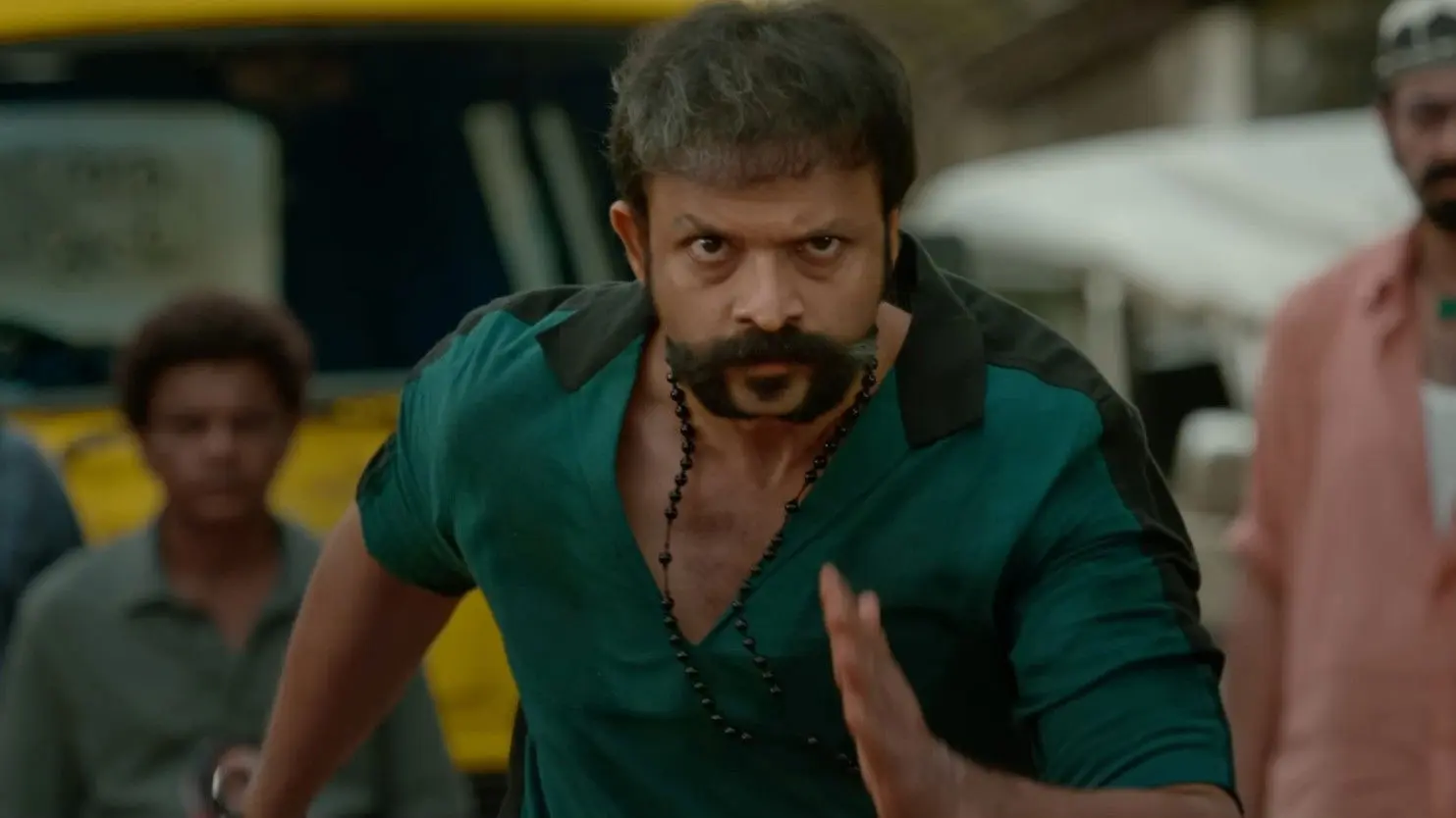 Aadu 3 Part 1 backdrop