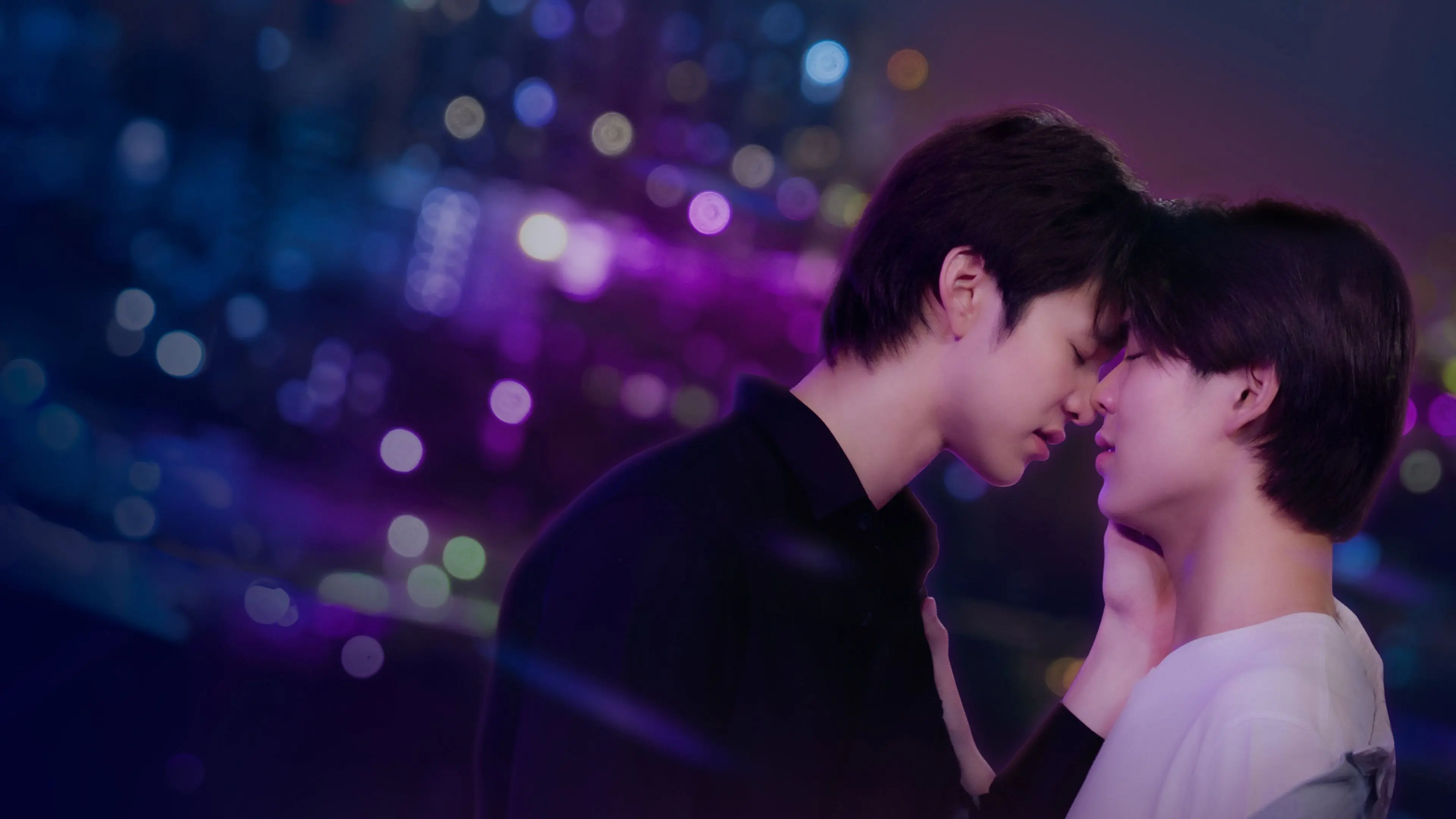 Ai Long Nhai backdrop