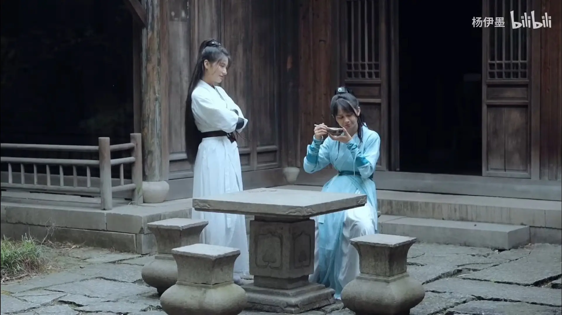 Xiaoshimei's Strategy Guide for Winning Her Shijie's Heart backdrop