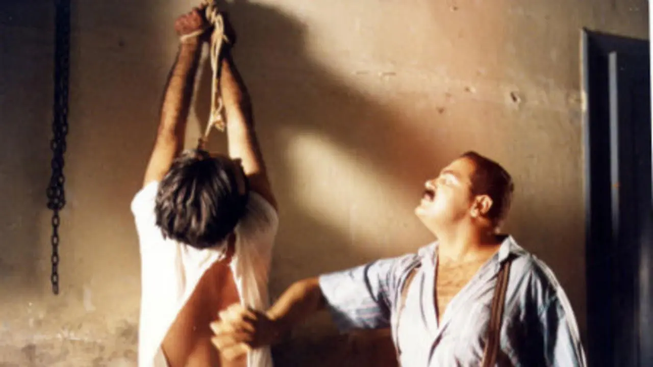 Golden Horseshoes backdrop