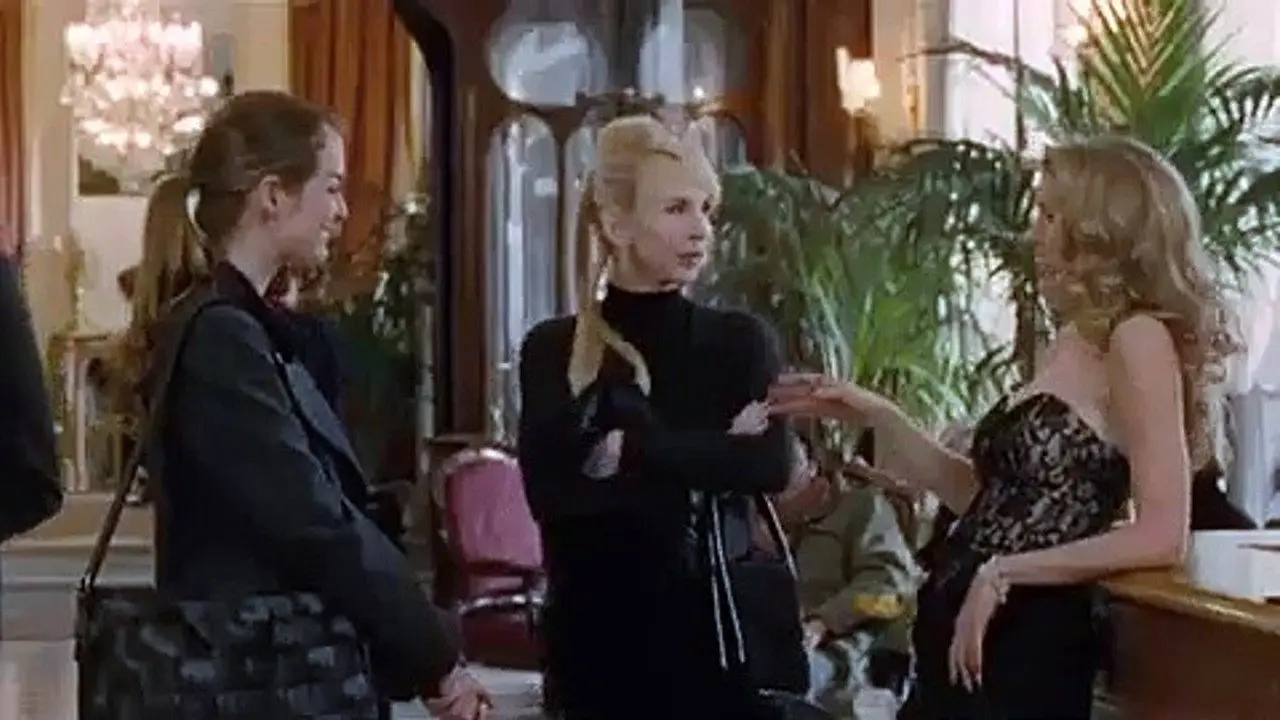 Paris Connections backdrop