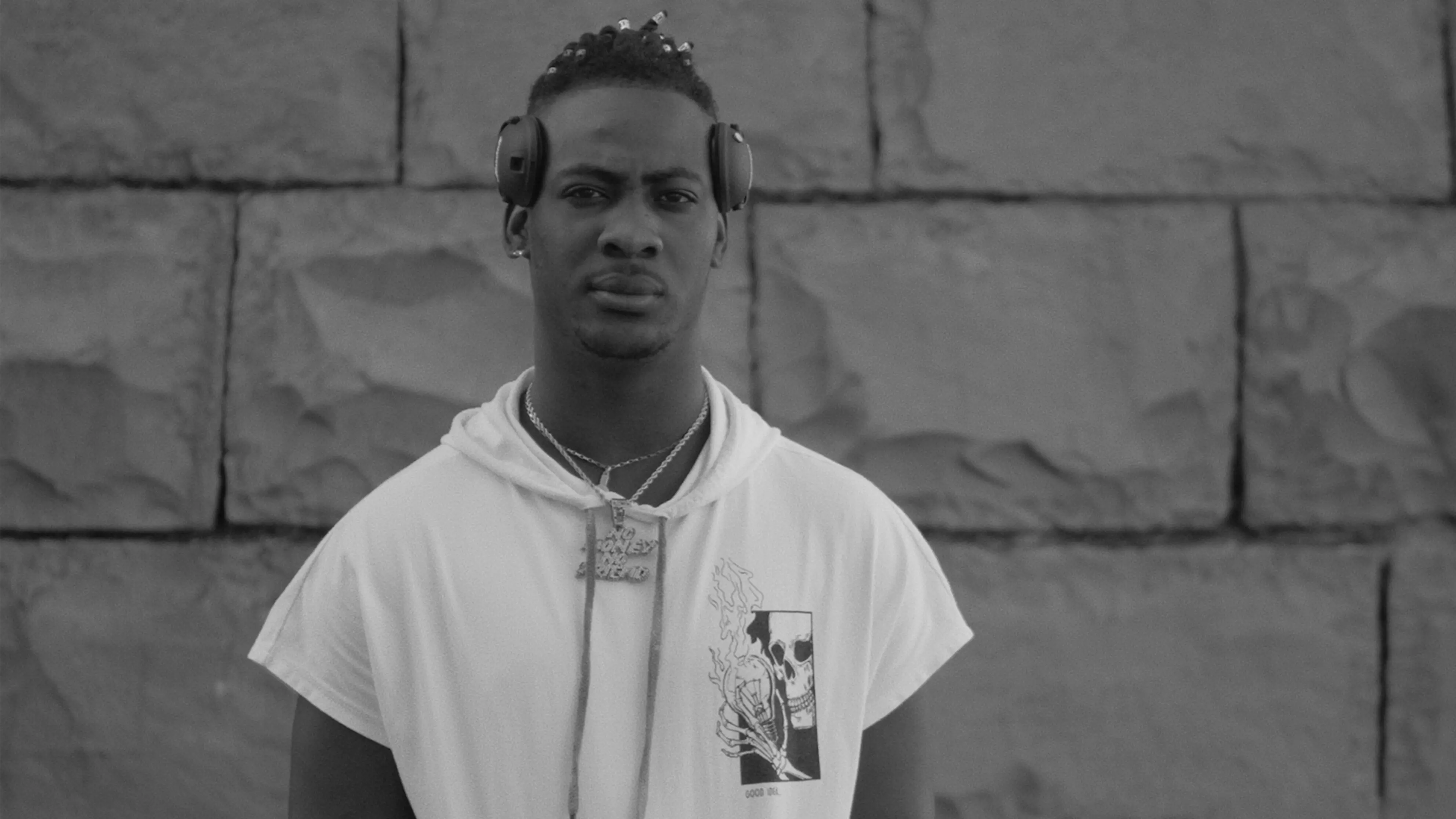 Dayendji - Vida de Imigrante backdrop