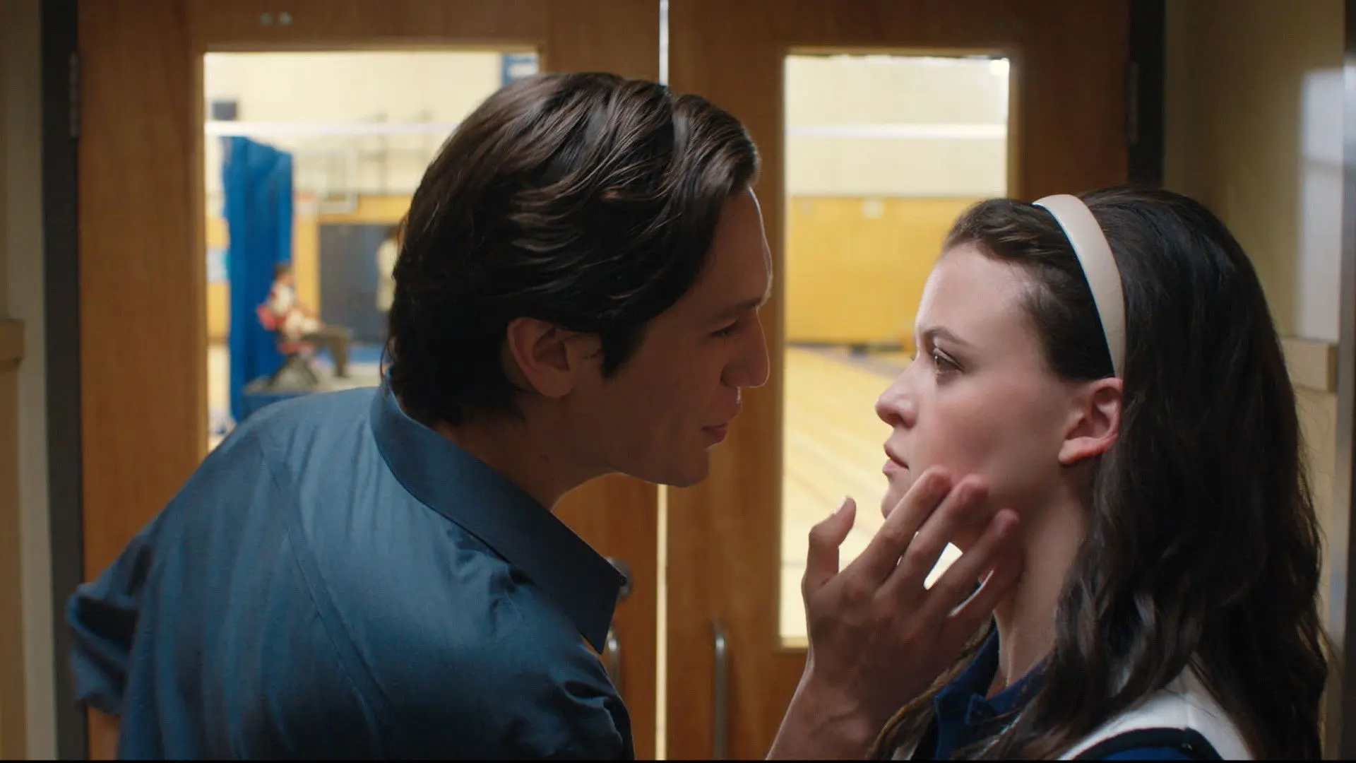 How to Lose a Popularity Contest backdrop