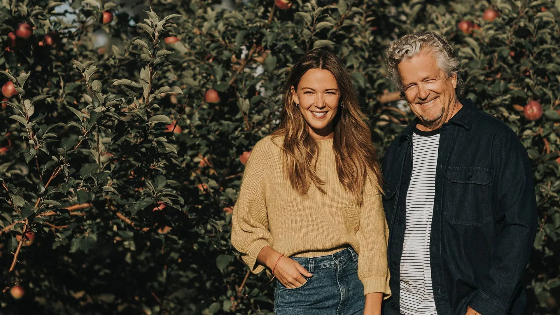Chante-moi la pomme backdrop
