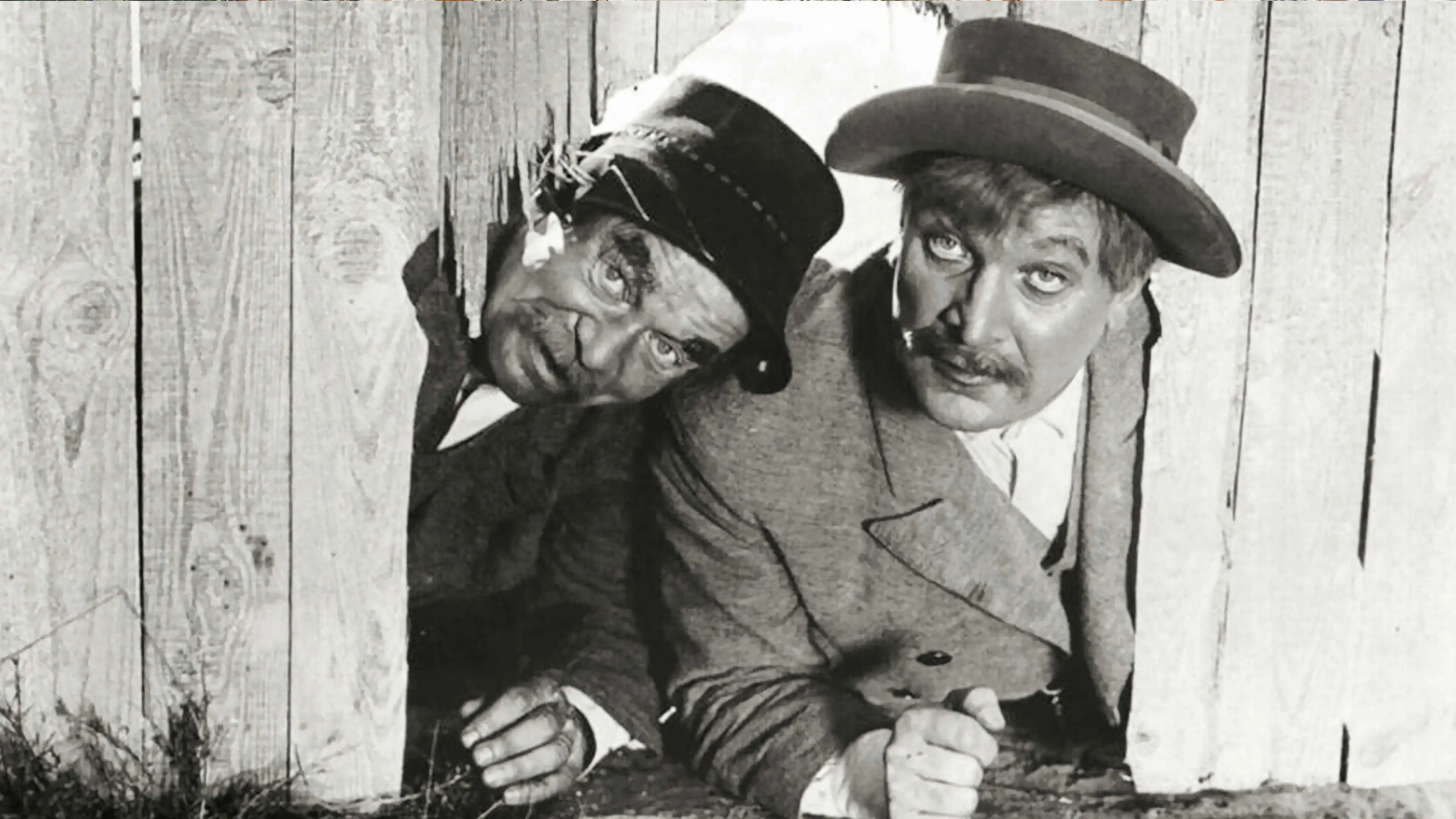 Tulitikkuja lainaamassa backdrop