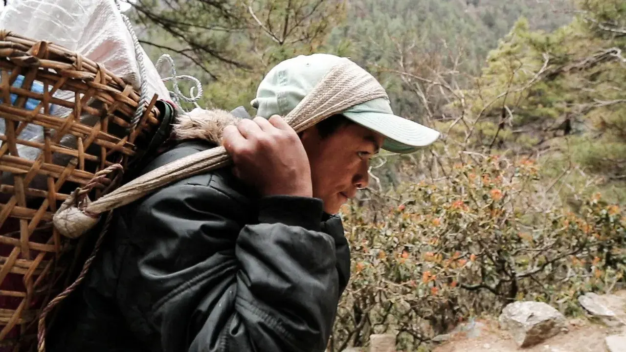 25-dollar Sisyphus: The Story of Himalayan Porters backdrop