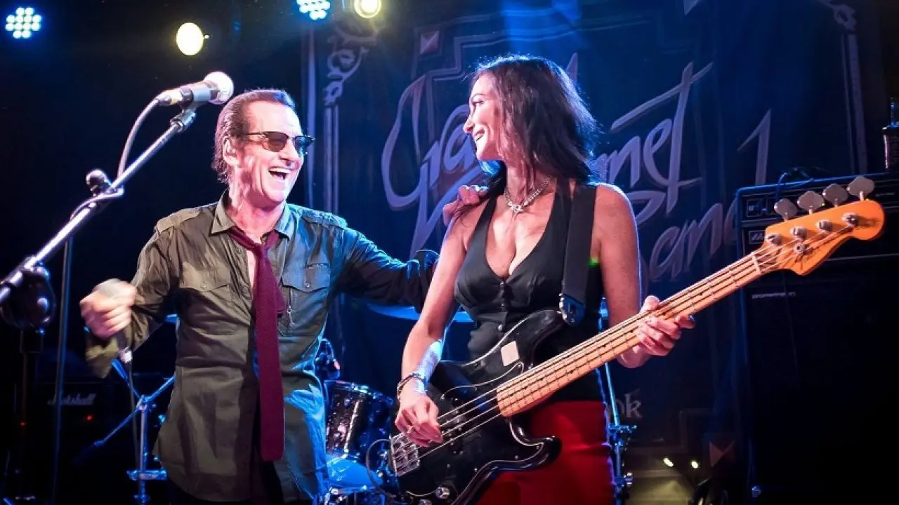Graham Bonnet Band - Live... Here Comes The Night backdrop