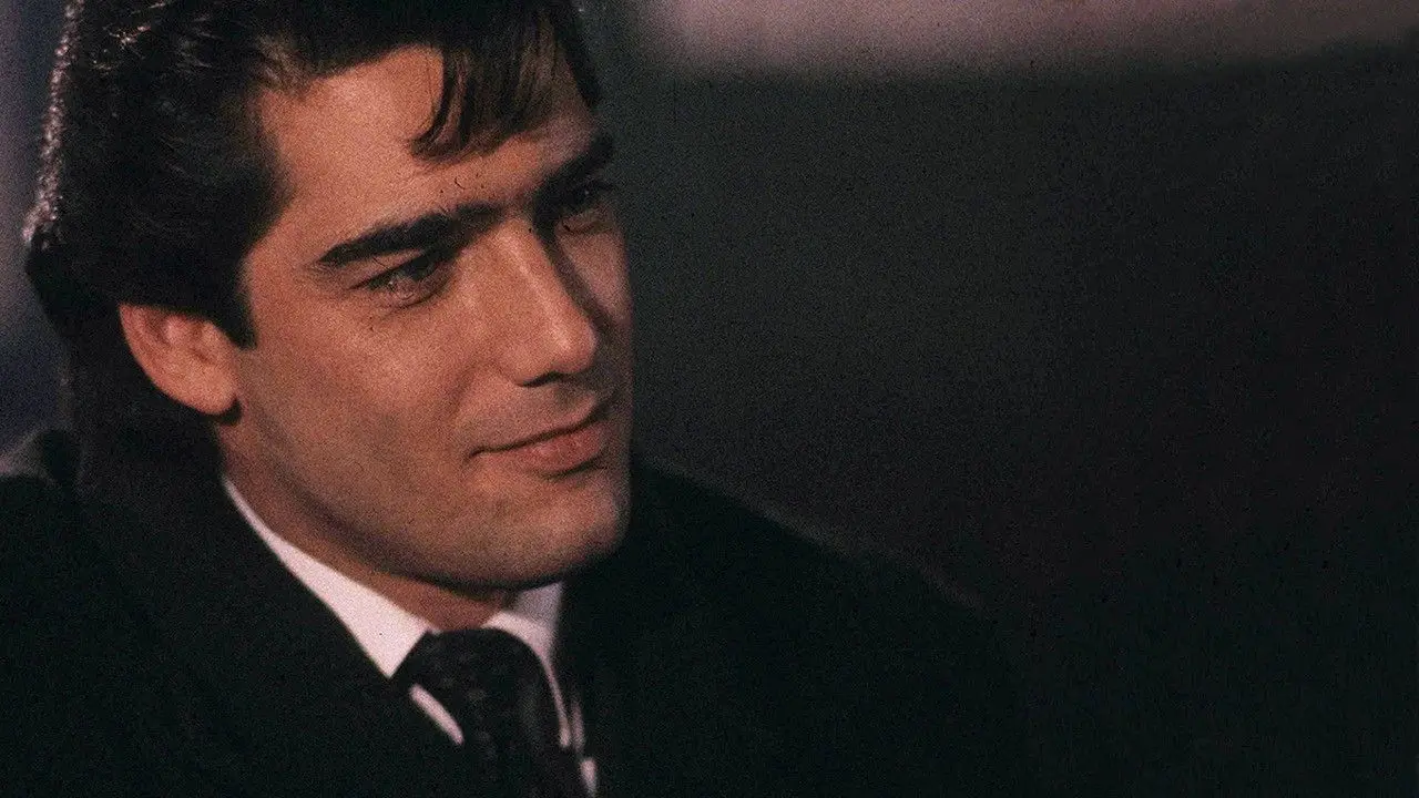 Wiseguy: Pilot backdrop