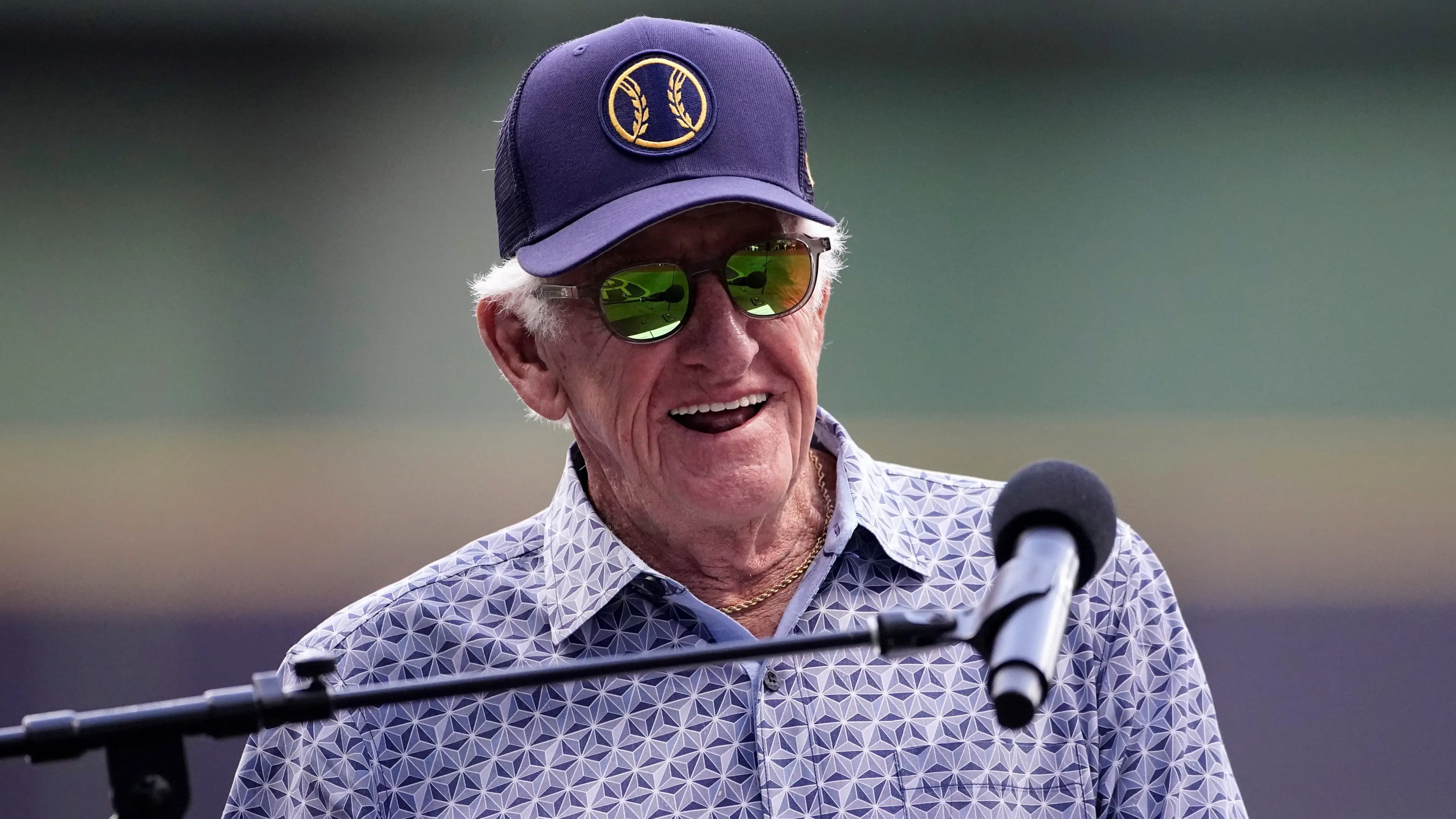 Mr. Baseball, Bob Uecker backdrop