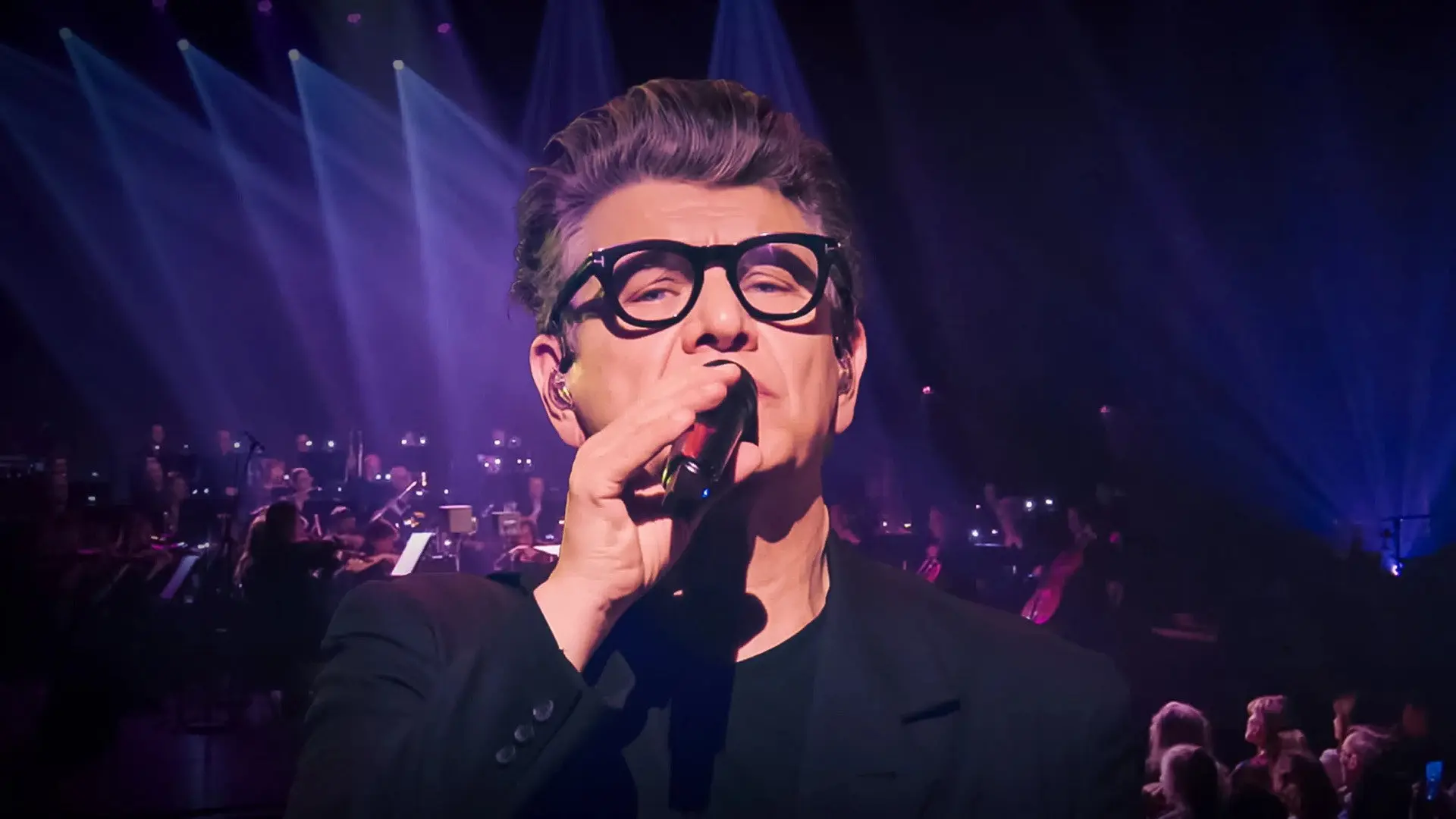 Marc Lavoine, le concert pop-symphonique à la Seine Musicale backdrop