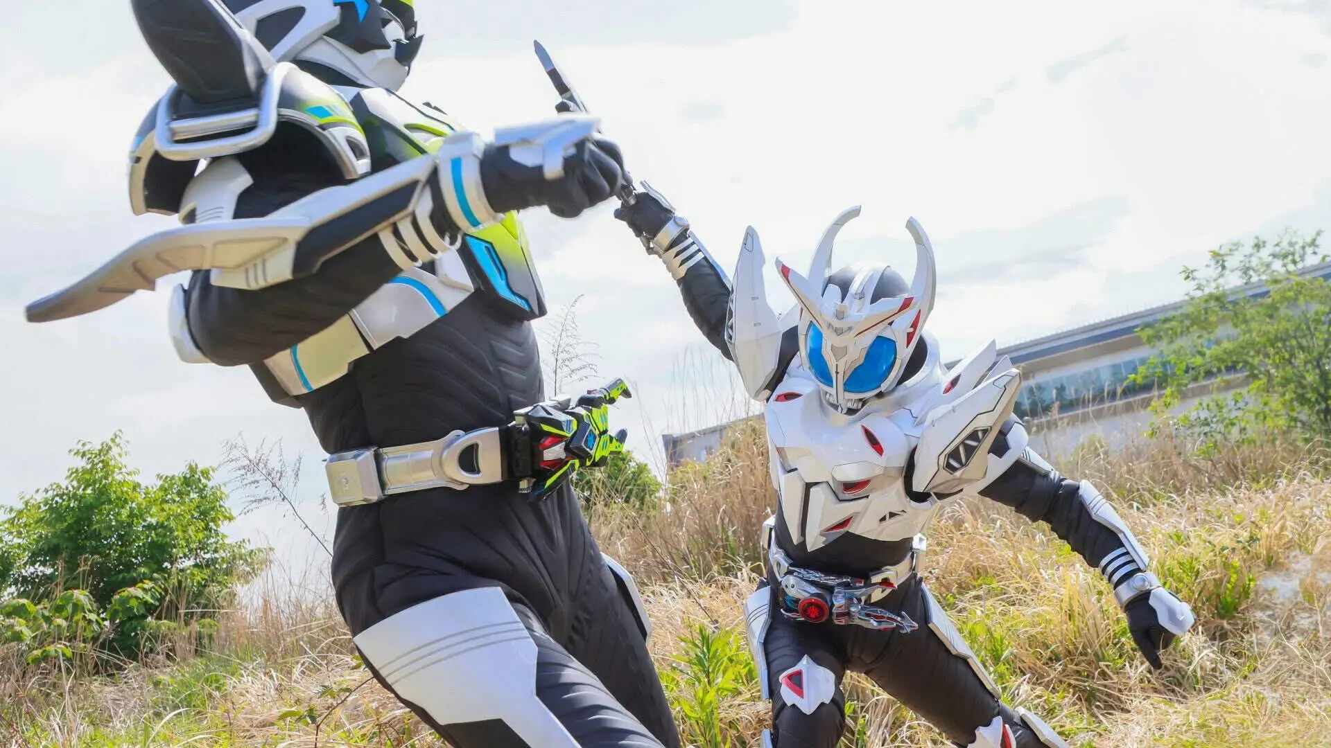 Kamen Rider Kabuto 20th: The One Who Inherits the Heavens backdrop