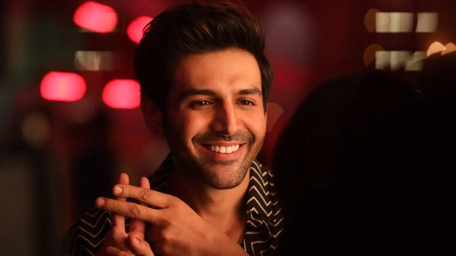 Satyaprem Ki Katha backdrop