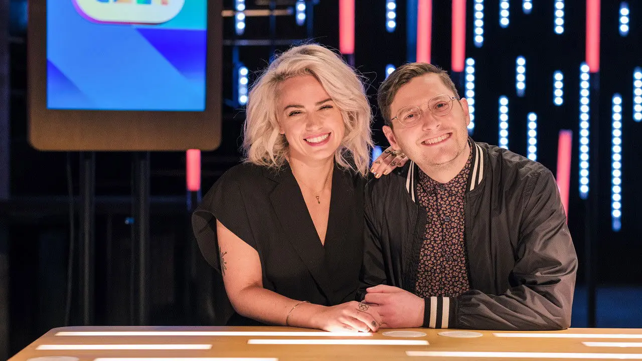 Dans ton cell backdrop