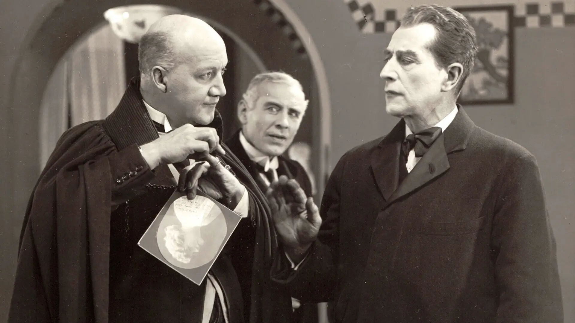 Silent Sherlock: Three Classic Cases backdrop