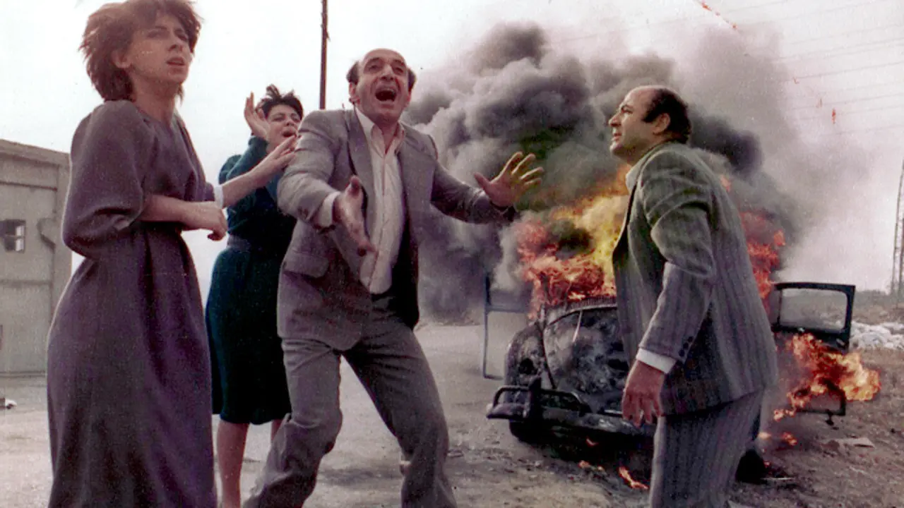 Ti ehoun na doun ta matia mou backdrop